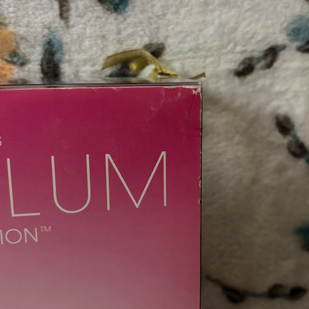 Heidi Klum Blonde Ambition Barbie 2009 - Picture 13 of 15